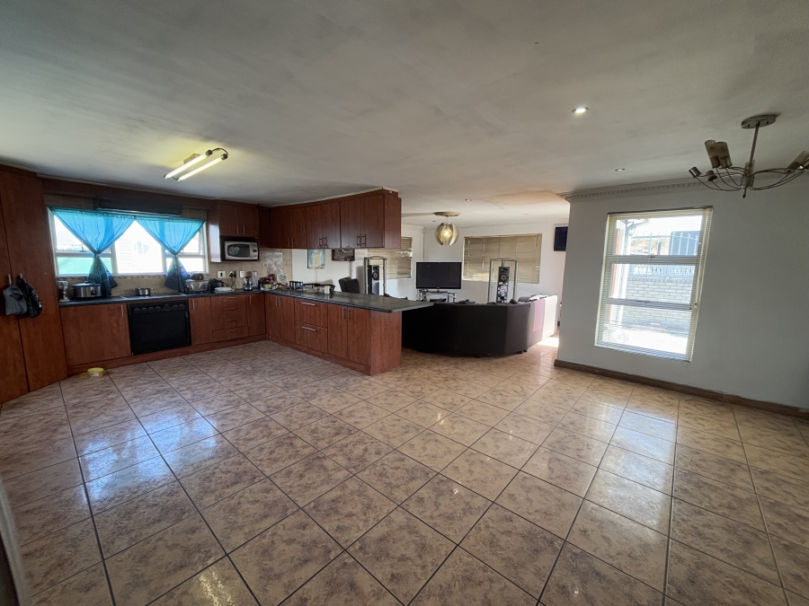 3 Bedroom Property for Sale in Colorado Park Western Cape